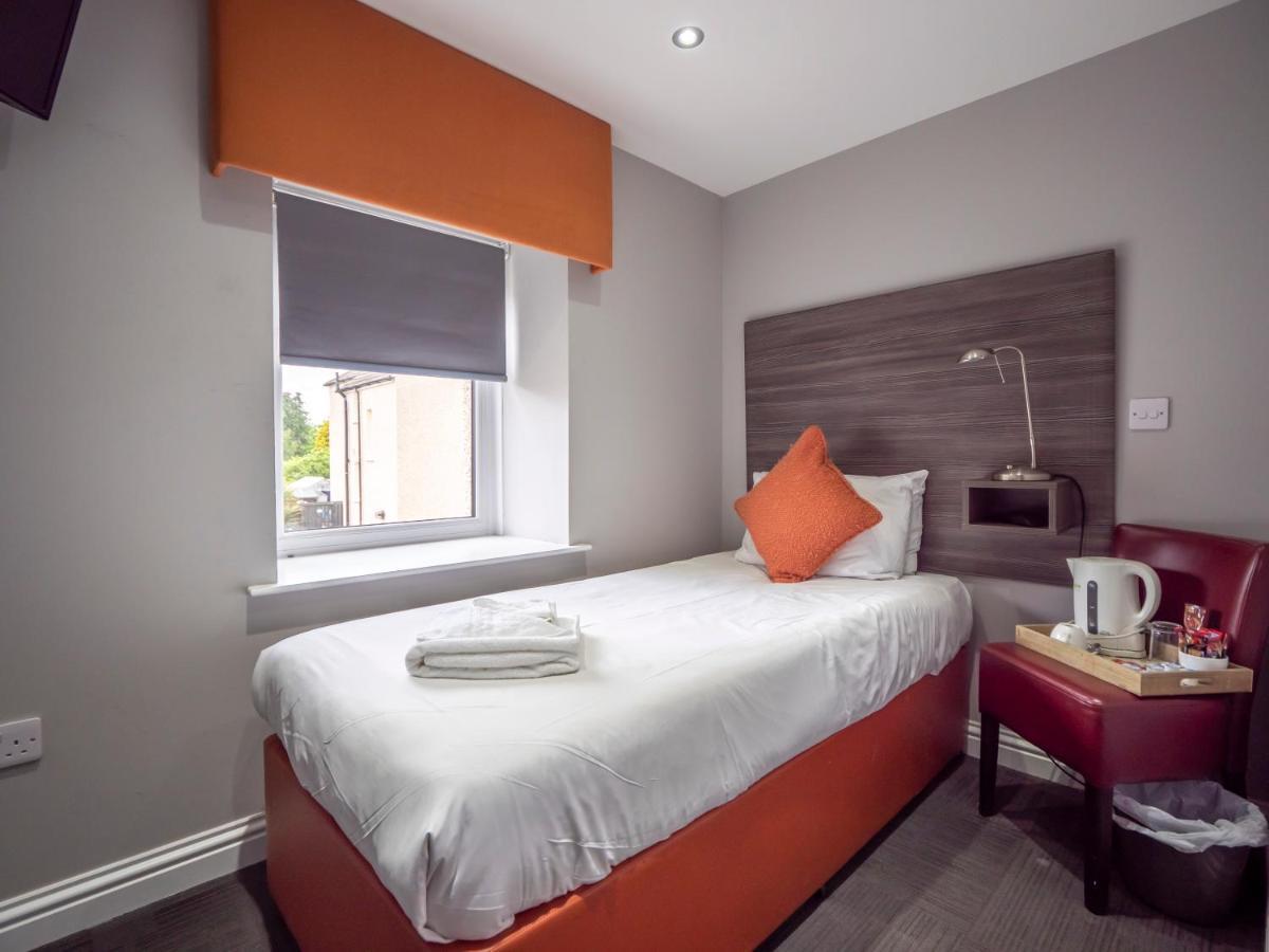 Blackbull hotel Tarbolton Exteriér fotografie